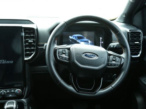 Ford Ranger Wildtrak BiT 10AT in Botswana