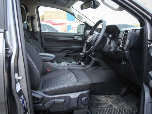 Ford Ranger XLT 10 Speed in Botswana