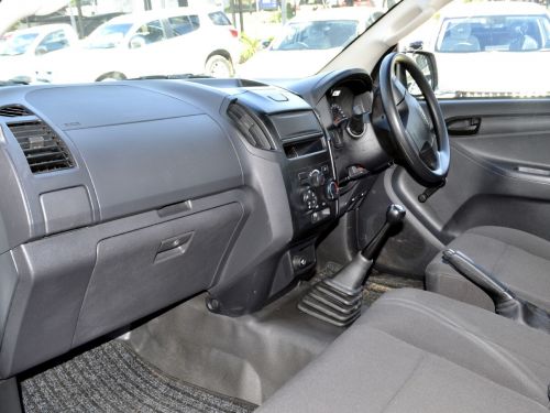 Isuzu D-Max Gen6 Safety in Botswana