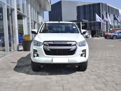 Isuzu D-Max LS in Botswana