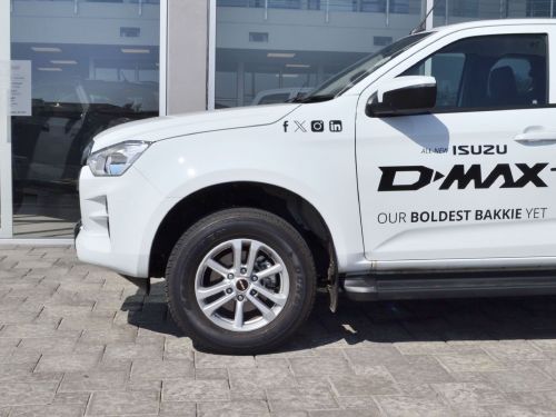 Isuzu D-Max LS in Botswana