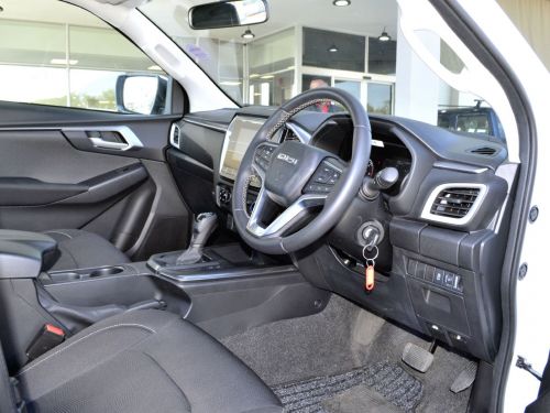 Isuzu D-Max LS in Botswana