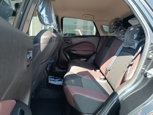 Suzuki Fronx GL 1.5L A/T in Botswana