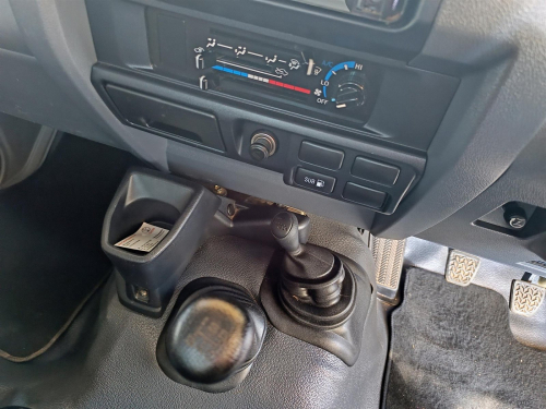 Toyota Land Cruiser 4.2D in Botswana