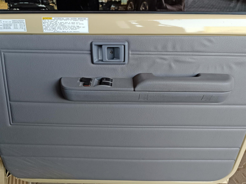 Toyota Land Cruiser 4.2D in Botswana