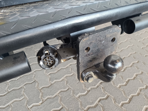 Toyota Land Cruiser 4.5 V8 LX in Botswana