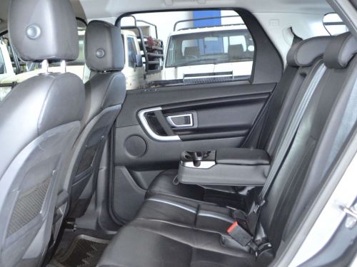 Land Rover Discovery Sport in Botswana