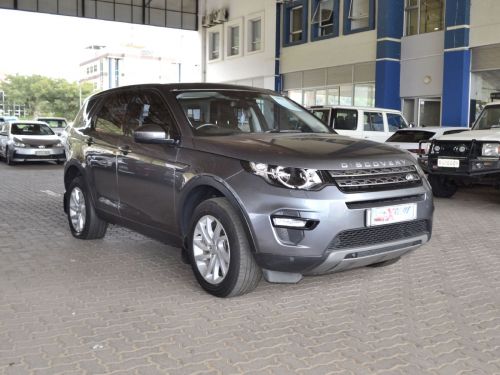 Land Rover Discovery Sport in Botswana