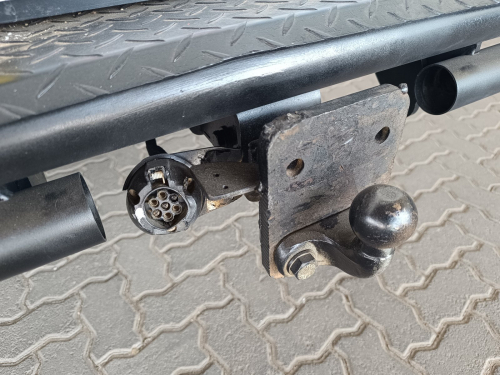 Toyota Land Cruiser 4.5 V8 LX in Botswana