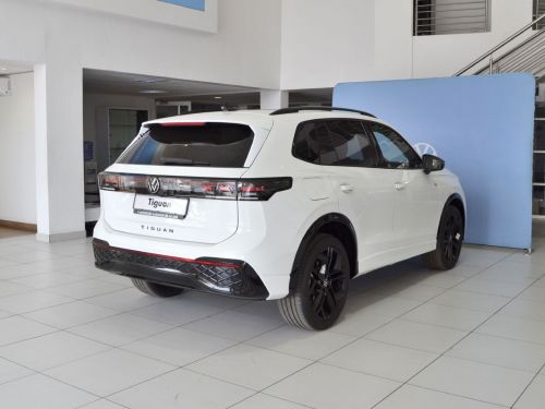 Volkswagen Tiguan 2.0 TSi R-Line in Botswana
