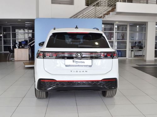 Volkswagen Tiguan 2.0 TSi R-Line in Botswana