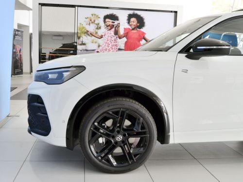 Volkswagen Tiguan 2.0 TSi R-Line in Botswana