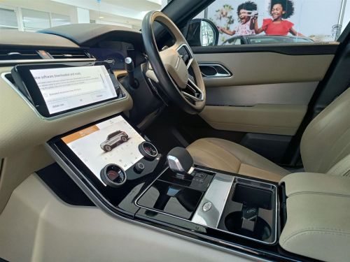 Land Rover Range Rover Velar D300 R-Dynamic SE in Botswana