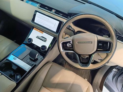 Land Rover Range Rover Velar D300 R-Dynamic SE in Botswana