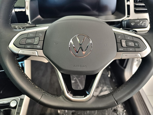 Volkswagen Polo Sedan 1.0L TSi 85kW in Botswana