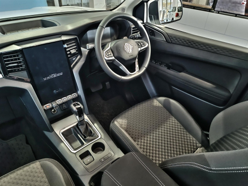 Volkswagen Amarok Life 2.0TDi 125kW in Botswana