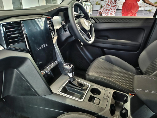 Volkswagen Amarok Life 2.0TDi 125kW in Botswana