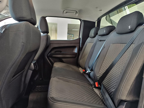 Volkswagen Amarok Life 2.0TDi 125kW in Botswana