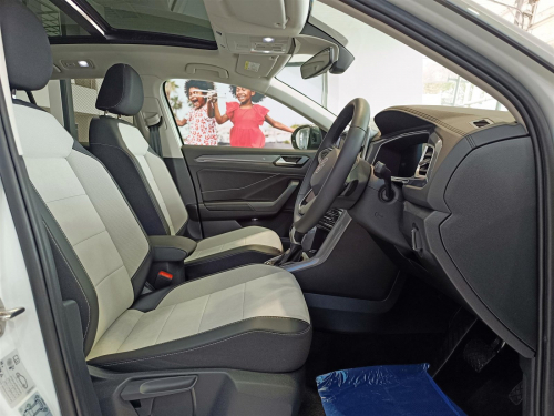Volkswagen T-Roc 2.0 TSi 4Motion in Botswana