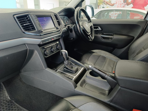 Volkswagen Amarok 2.0 BiTDI Highline 4Motion in Botswana