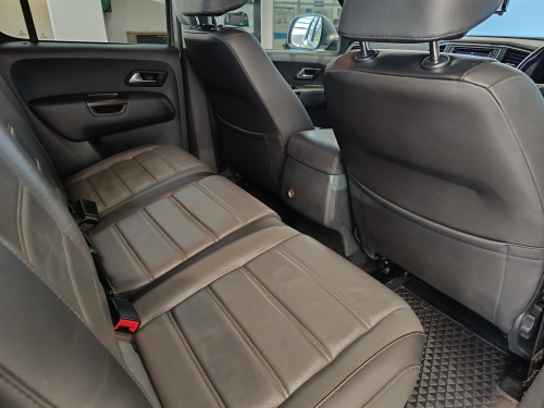Volkswagen Amarok 2.0 BiTDI Highline 4Motion in Botswana