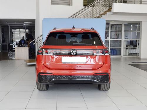 Volkswagen Tiguan 1.4 TSi R-Line in Botswana