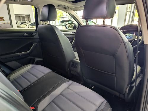 Volkswagen T-Roc 1.4TSi Design Tiptronic in Botswana
