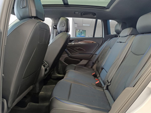 Volkswagen Tiguan 2.0TDi 110kw R-Line in Botswana