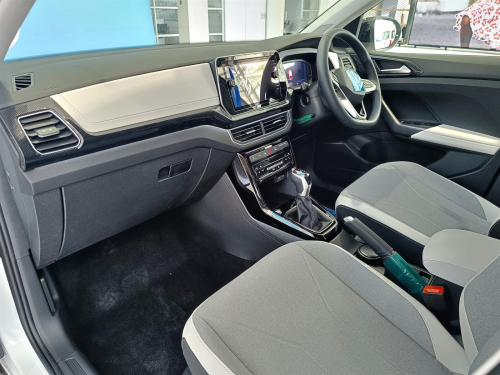 Volkswagen T-Cross 1.0L TSi 85kW in Botswana