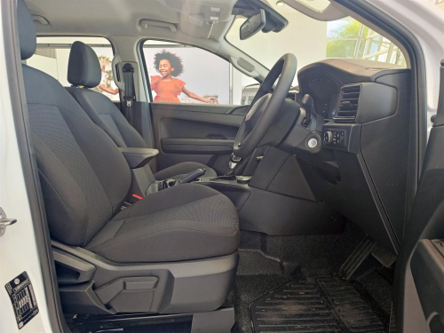 Volkswagen Amarok Life 4-Motion 2.0TDi 4x4 A/T in Botswana