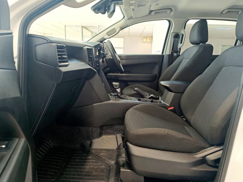 Volkswagen Amarok Life 4-Motion 2.0TDi 4x4 A/T in Botswana
