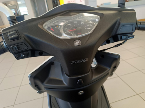 Honda Elite / Activia 125cc in Botswana