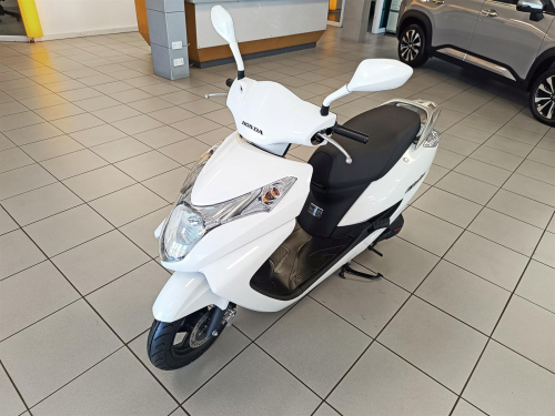 Honda Elite / Activia 125cc in Botswana