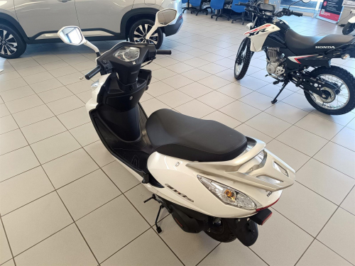 Honda Elite 125cc in Botswana