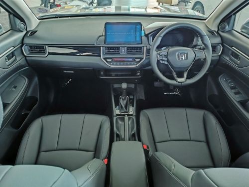 Honda Elevate 1.5L A/T in Botswana