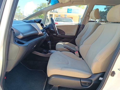 Honda Fit 1.5L A/T in Botswana