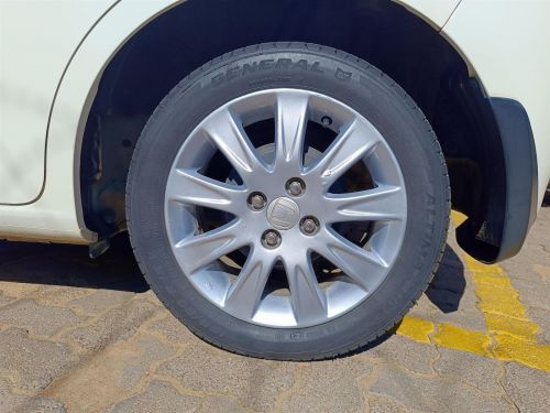 Honda Fit 1.5L A/T in Botswana