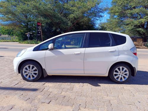 Honda Fit 1.5L A/T in Botswana