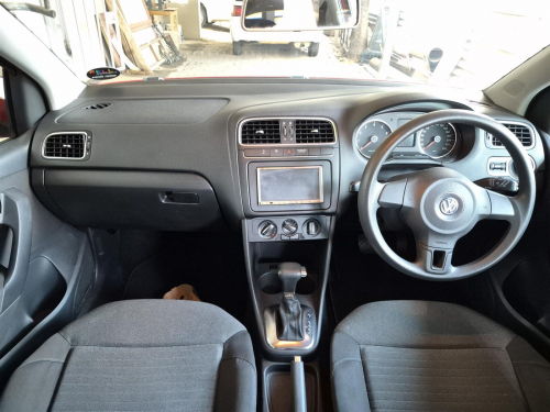 Volkswagen Polo 1.4L A/T in Botswana
