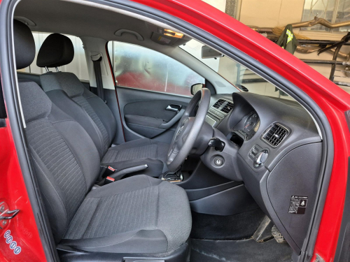 Volkswagen Polo 1.4L A/T in Botswana