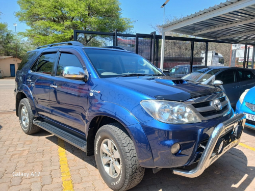 Toyota TOYOTA FORTUNER D4D 4 X 2 in Botswana
