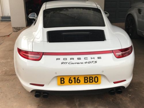 Porsche 911 CARRERA in Botswana