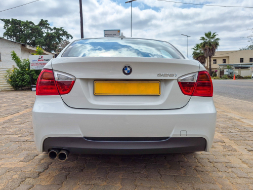 BMW 325i in Botswana
