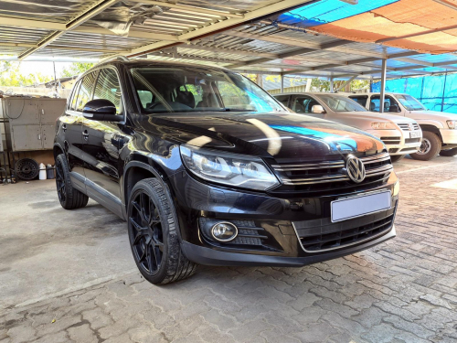 Volkswagen Tiguan A/T 2.0L in Botswana