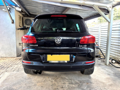 Volkswagen Tiguan A/T 2.0L in Botswana