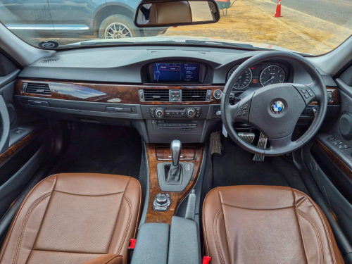 BMW 325i in Botswana