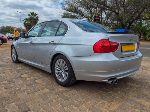 BMW 325i in Botswana