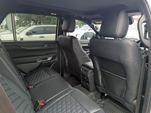 Ford Everest Platinum 3.0L V6 in Botswana