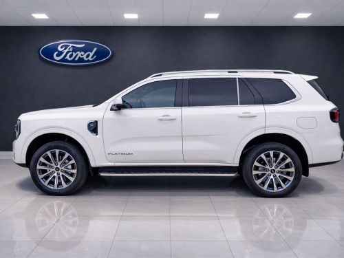 Ford Everest Platinum 3.0L V6 in Botswana