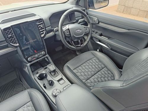 Ford Everest Platinum 3.0L V6 in Botswana